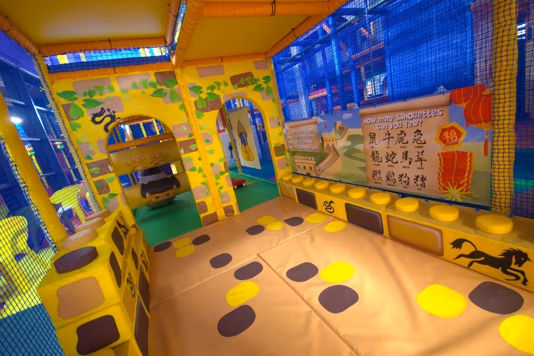 Looking for a rainy day activity for kids? Why not visit our Great Wall of China in our play centre in Wirral